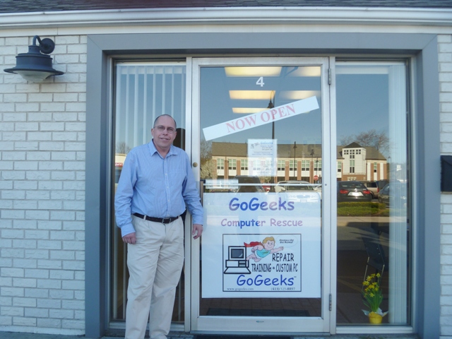 GoGeeks Front Door